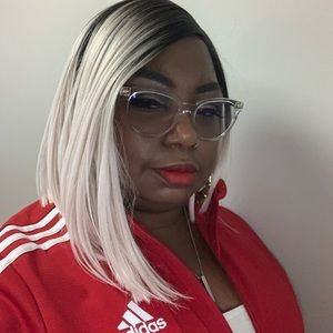 Meet your Posher, Paulette